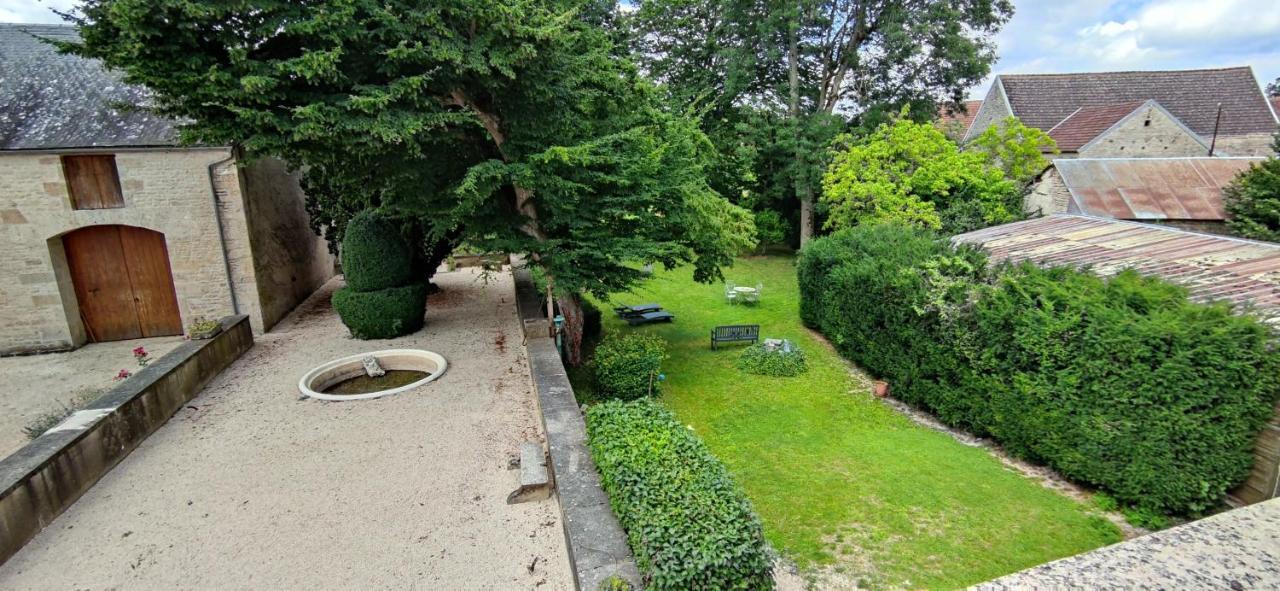 Manoir De L'Echauguette Acomodação com café da manhã Laignes Exterior foto